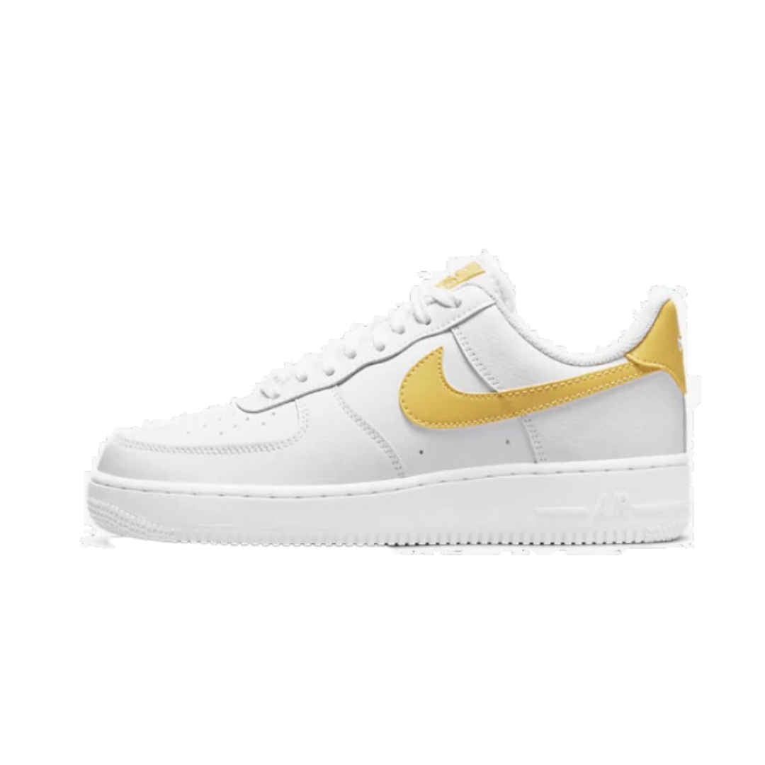 Nike Air Force 1 Low '07 Weiß Saturn Gold