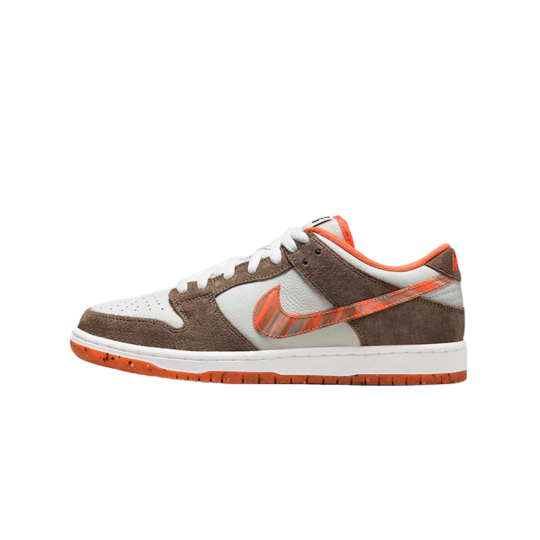 Nike SB Dunk Low Crushed D.C.