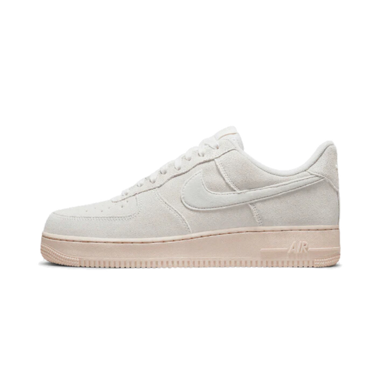 Nike Air Force 1 Low Winter Premium Summit White