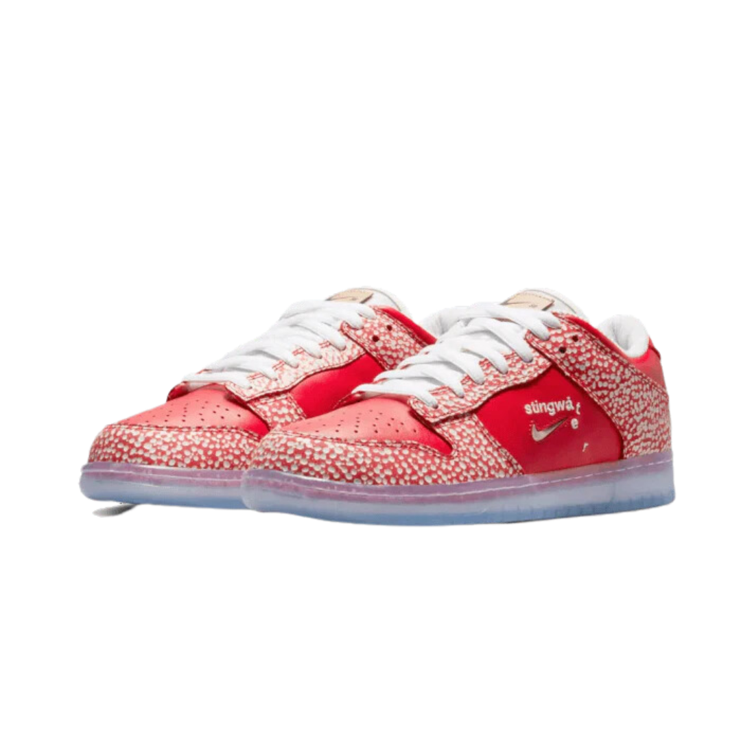 Nike SB Dunk Low Stingwater Magic Mushroom