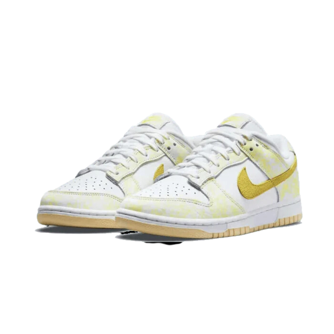 Dunk Low Yellow Strike