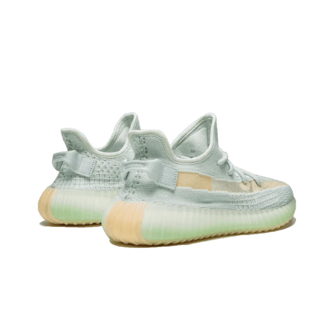 adidas yeezy boost 350 v2 hyperspace