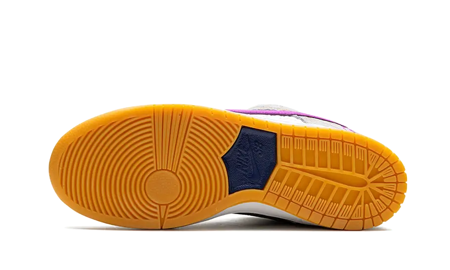 Nike SB Dunk Low Rayssa Leal (FZ5251-001) - Uniquekicks.be