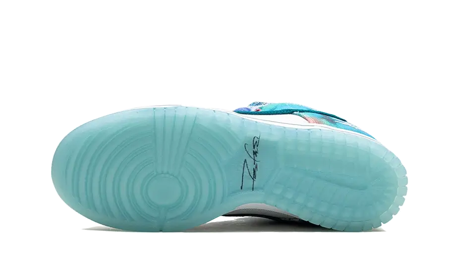 Nike Nike SB Dunk Low Futura Laboratories Bleached Aqua - HF6061-400