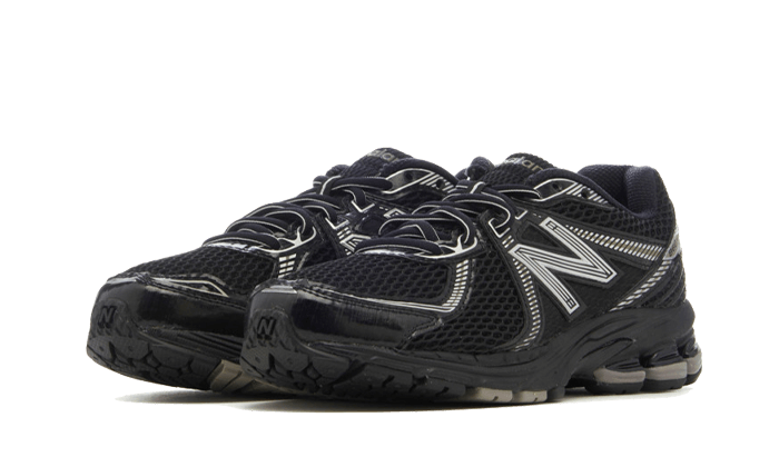 New Balance 860 Black Silver ML860XC Uniquekicks.be