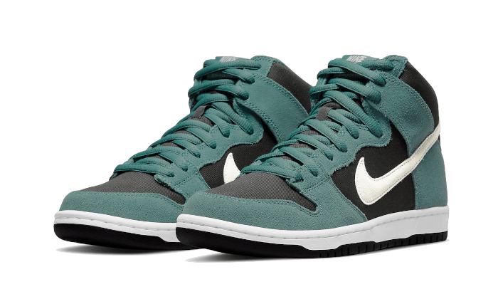 Nike Nike Nike SB Dunk High Green Suede - DQ3757-300