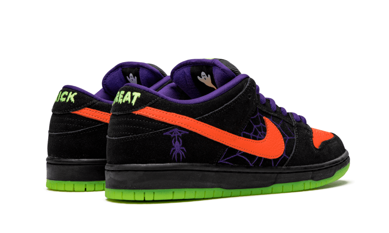 Nike Nike SB Dunk Low "Night of Mischief" - BQ6817-006